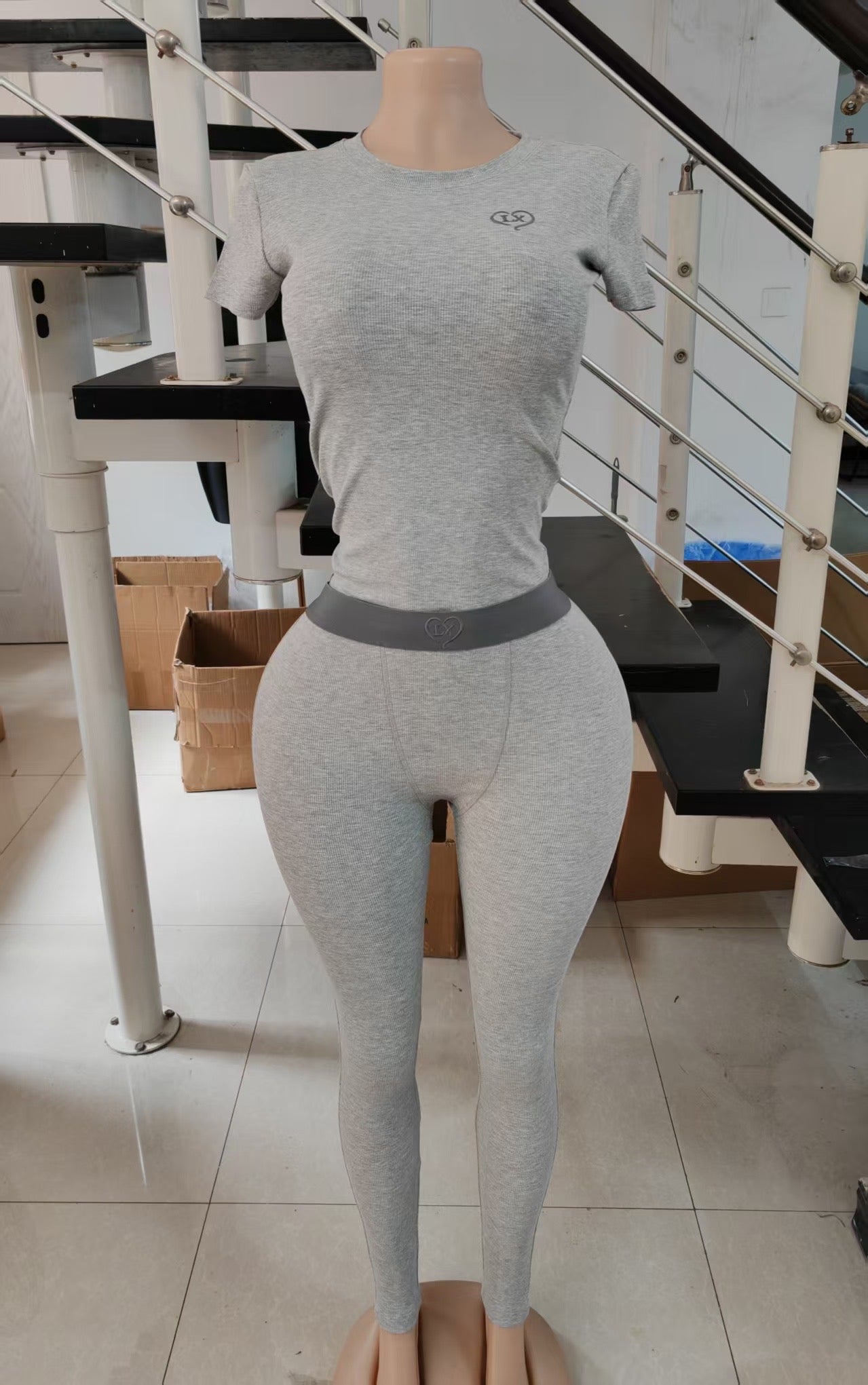 Lavvish Luxxuri sets